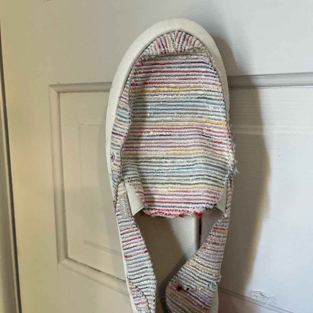 Sanuk Donna Color Stripe Shoe - Picture 4 of 5